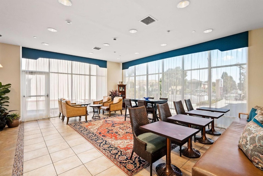 Best Western Plus Royal Oak Hotel